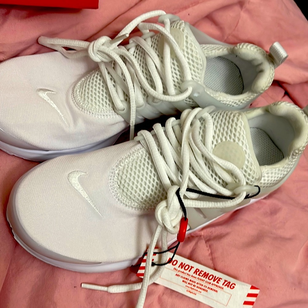 Brand New!!! Nike Presto youth